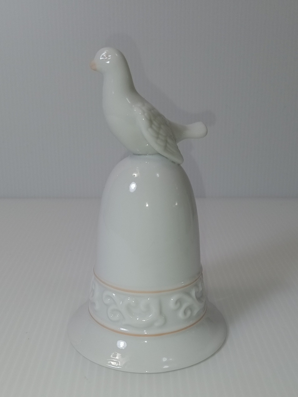 Vintage White Dove Porcelain Bell from Avon's The Tapestry Collection